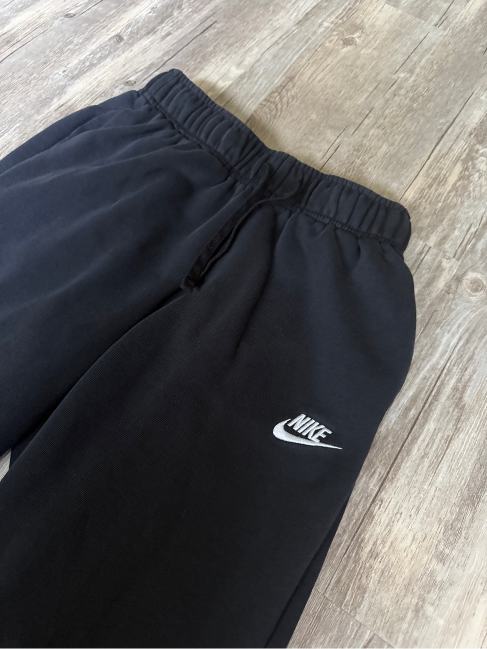 Nike Women’s Black Joggers with White Swoosh Logo Size XS